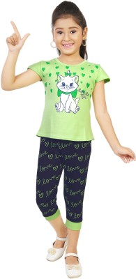 KAVSHIL Kids Nightwear Girls Printed Fleece Blend(Green Pack of 1)