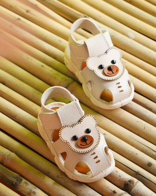 kats Boys & Girls Velcro Strappy Sandals(Cream , 6-9 MONTHS)