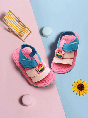 Yk Boys & Girls Velcro Thong Sandals(Pink , 1.5 - 2 Years)
