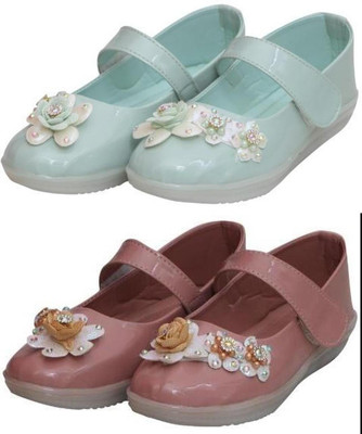 New Collection Girls Velcro Flats(Green , 7-7.5Years)