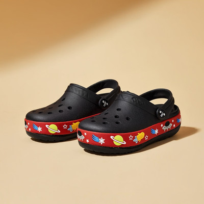Toothless Boys Slip-on Clogs(Black , 5.5- 6 Yrs)