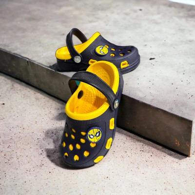 TRZ Boys Sling Back Clogs(Multicolor , 2.5-3 years)