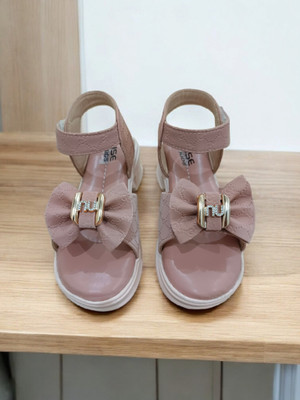 Zuvio Footwear Mickey Girls Strap Heels(Purple , 4-4.5 Years)