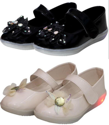 New Collection Girls Velcro Flats(Green , 4-4.5Years)