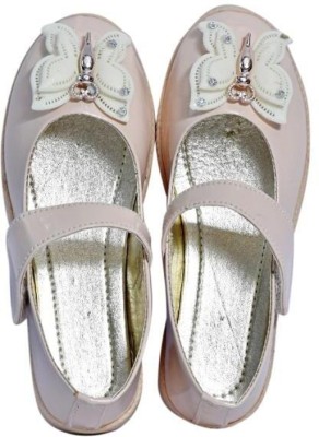 peakplay Girls Velcro Flats(Cream , 8 - 9 Years)