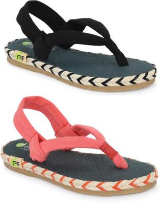 Fresh1947Feet Girls Slip-on Flats(Black ,)