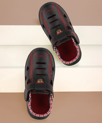 rotation Boys Velcro Flats(Black , 4-4.5 YEARS)