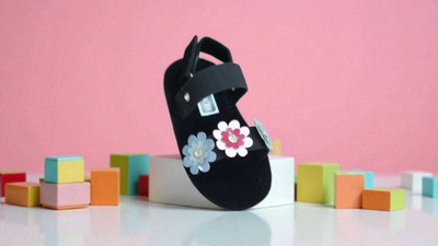 SHOESTICHE Avengers Boys & Girls Velcro Strappy Sandals(Black , 12-15 MONTH)