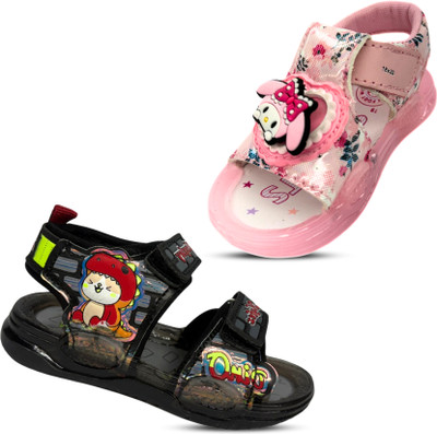 Hyfex Kung Fu Panda Boys & Girls Velcro Sports Sandals(Pink , 2.5 to 3 Years)