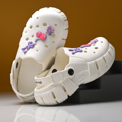Birde Women Clogs(White , 8)
