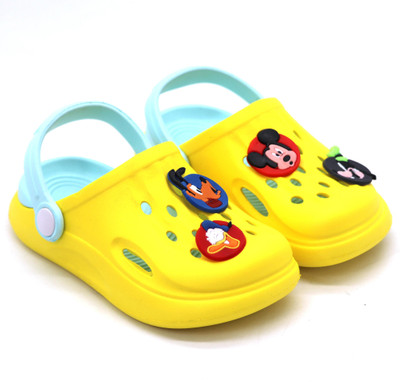 Miss & Chief by MISS & CHIEF Mickey Boys & Girls Sling Back Clogs(Yellow , 6.5-7 Years)
