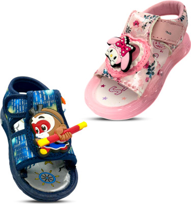 Hyfex Kung Fu Panda Boys & Girls Velcro Sports Sandals(Pink , 2 to 2.5 Years)