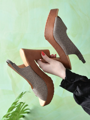 action Girls Sling Back Heels(Grey , 10 - 11 Years)