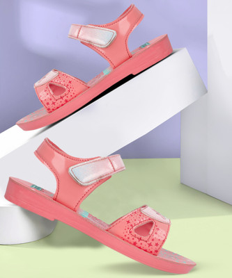 WALKAROO Boys & Girls Velcro Flats(White , 6.5 - 7)