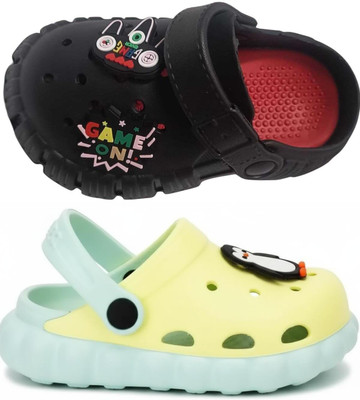 FEETPER Boys & Girls Slip-on Sports Sandals(Black , 12-15 Months)