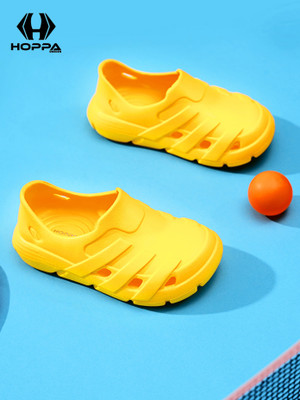 Hoppa Boys & Girls Slip-on Clogs(Gold , 4.5-5 Year)