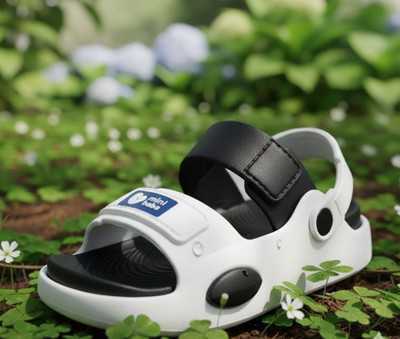 RIKBROS Boys & Girls Slip-on Clogs(White , 8-9 Years)