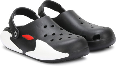 FLYNFIT Men Clogs(Black , 7)