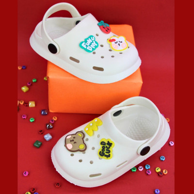 Neska Moda Boys & Girls Sling Back Clogs(White , 2.5-3 Years)