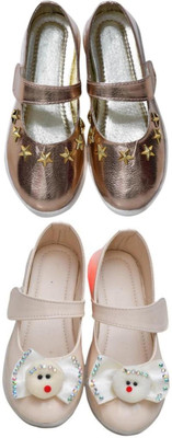 New Collection Girls Velcro Flats(Gold , 3.5-4Years)