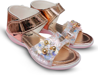 TrendStation Girls Velcro Strappy Sandals(Cream , 6-6.5 Years)