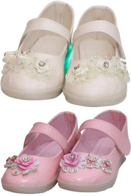 New Collection Girls Velcro Flats(Multicolor , 3-3.5Years)