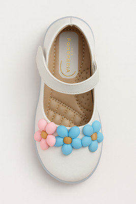 footpedia Girls Velcro Flats(White , 6-6.5 YEARS)