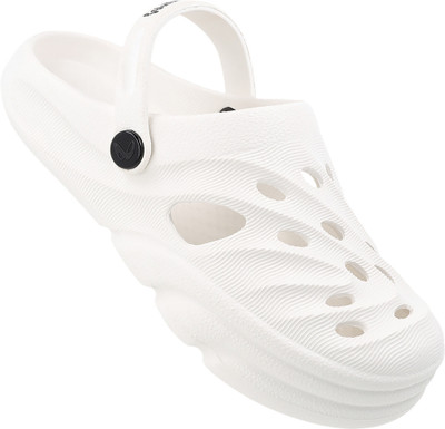 WALKAROO Angry Birds Boys Slip-on Flats(White , 8-9 Years)