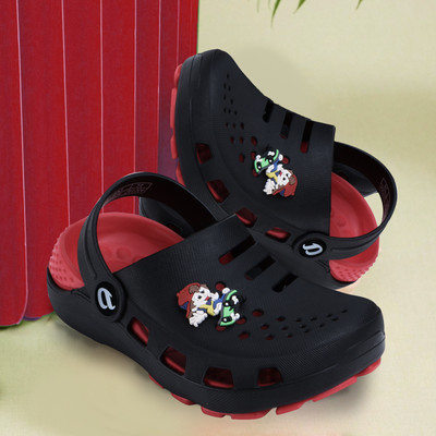 DOCTOR EXTRA SOFT Boys & Girls Slip-on Clogs(Black , 3.5-4 Years)