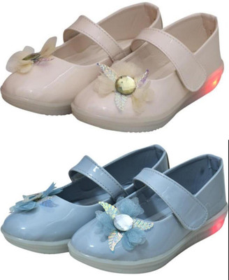 New Collection Girls Velcro Flats(Green , 3-3.5Years)