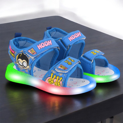 HOOH - Now comfort in fashion Boys & Girls Velcro Strappy Sandals(Blue , 3-3.5 YEARS)