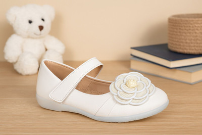 footpedia Girls Velcro Flats(White , 6-6.5 YEARS)