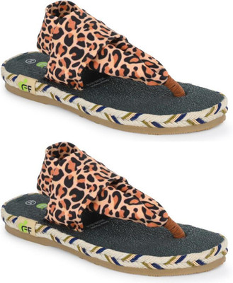 Fresh1947Feet Girls Slip-on Flats(Multicolor , 20)