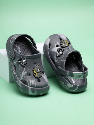Neoz Boys & Girls Slip-on Clogs(Grey , 5.5-6 Years)
