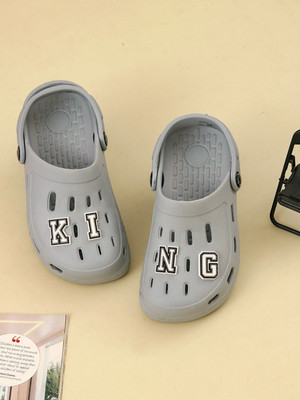 Yellow Bee Boys Sling Back Clogs(Grey , 6.5-7 Years)