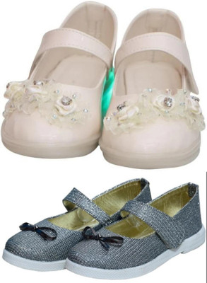 New Collection Girls Velcro Flats(White , 3-3.5Years)