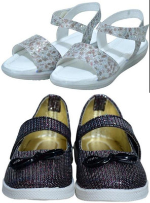 New Collection Girls Velcro Flats(Multicolor , 1.5-2Years)