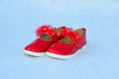 peakplay Girls Velcro Flats(Red , 2 - 3 Years)