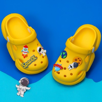 Yellow Bee Boys Sling Back Clogs(Yellow)