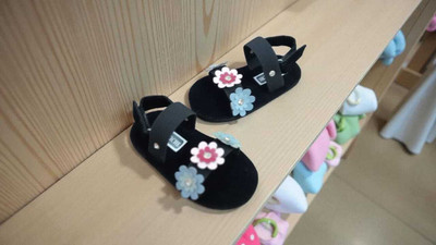 SHOESTICHE Angry Birds Girls Velcro Strappy Sandals(Black , 12-15 month kids)