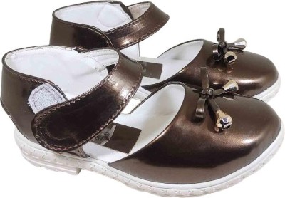 New latest Girls Velcro Strappy Sandals(Brown , 7 - 8 Years)