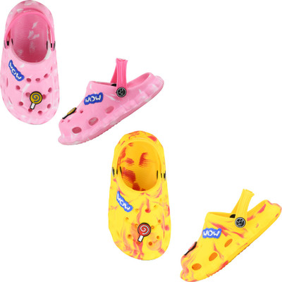 SMARTOTS Boys & Girls Sling Back Clogs(Multicolor , 3.5-4 Years)