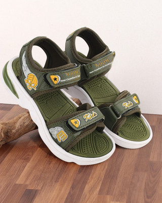 HOOH - Now comfort in fashion Boys & Girls Velcro Strappy Sandals(Green , 4.5-5 YEARS)