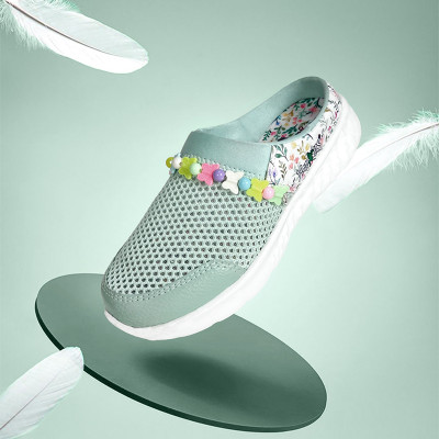 Hopits Girls Slip-on Mule(Slip ons)(Green , 7-7.5 Year)