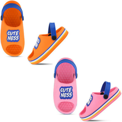 SMARTOTS Boys Sling Back Clogs(Multicolor , 3-3.5 Years)