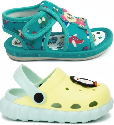 FEETPER Boys & Girls Slip-on Sports Sandals(Blue , 15-18 Months)