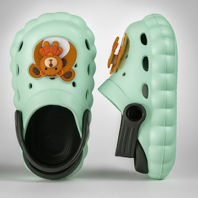 FASMANIA Kung Fu Panda Boys & Girls Slip-on Clogs(Green , 5.5-6 YEARS)