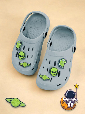Yellow Bee Boys Slip-on Clogs(Grey , 7.5-8 Years)