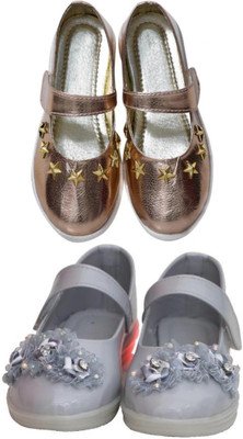 New Collection Girls Velcro Flats(Multicolor , 1 - 2 Years)