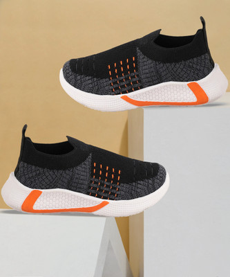 LEVOT Boys & Girls Slip on Sneakers(Black, 3-3.5 YEARS)